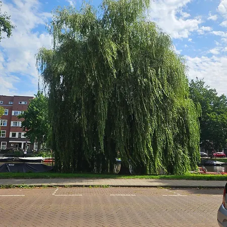 Canal & Garden In West 10 Mins From Town Apartman Amszterdam