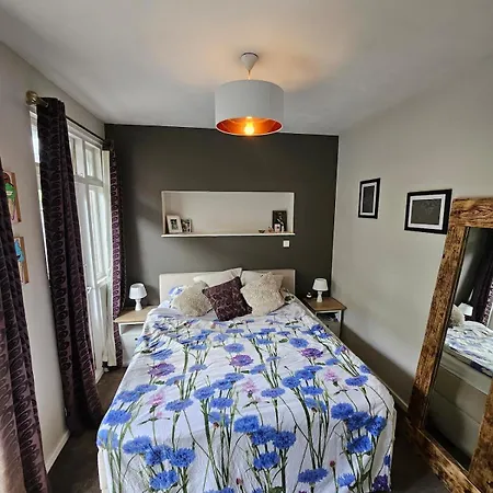 Apartman Canal & Garden In West 10 Mins From Town *