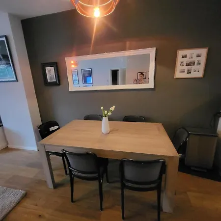 Canal & Garden In West 10 Mins From Town Apartmán Amsterdam